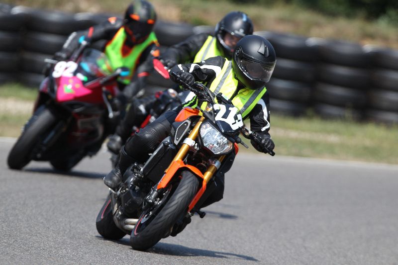 /Archiv-2018/44 06.08.2018 Dunlop Moto Ride and Test Day  ADR/Strassenfahrer-Sportfahrer grün/213